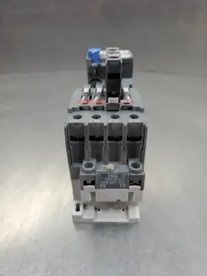 ABB A263010 AC Contactor w/TA25 DU & CA510 Auxiliary Contactor. 4A43.1