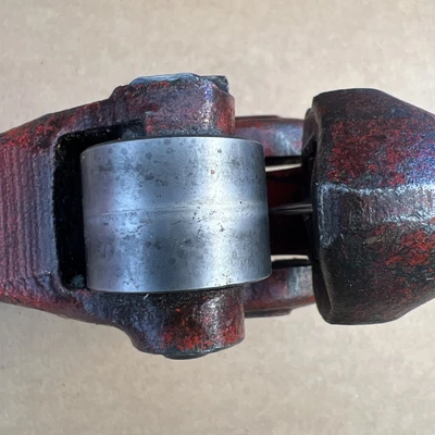 Used RIDGID RIDGID 700 Misc Industrial Equipment California US | Davliegogo LLC #1709976