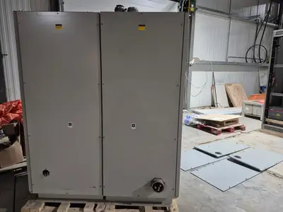 USED MITSUBISHI ELECTRIC CORPORATION UP2033A-D753SU-2