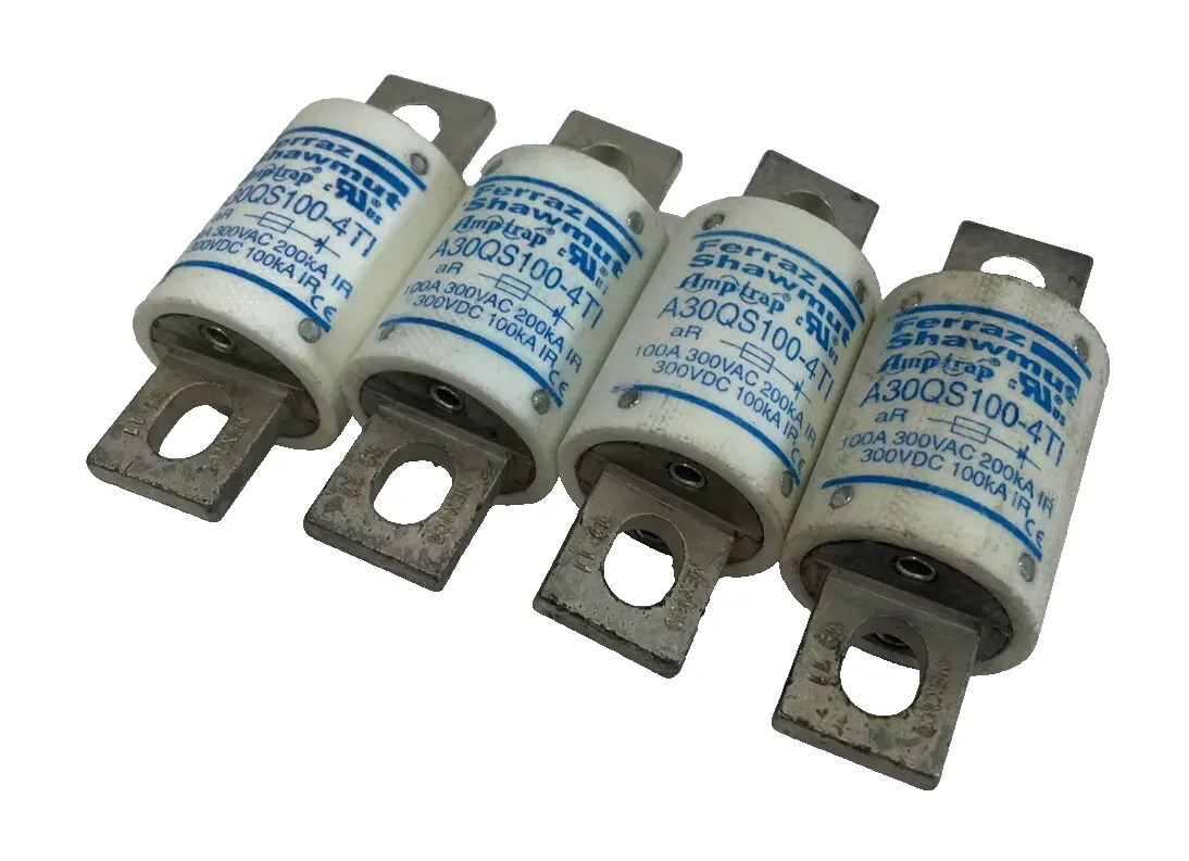 NEW FERRAZ SHAWMUT A30QS100-4TI FUSES 100A 300VAC A30QS1004TI LOT OF 4