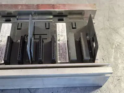 Used SIEMENS 6ES7195-7HB00-0XA0 Misc Electrical & Power Parts British Columbia CA | Lenmark #251934