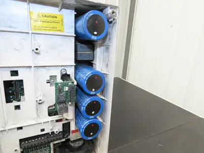 Allen Bradley 20AD040C3AYNANC0 PowerFlex 70 AC Drive 30Hp 480VAC 3Ph 40A Ser A