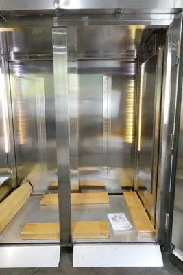 NEW TURBO-AIR TWO SECTION ROLL-THRU HEATING CABINET MODEL PRO-50H-RT (SCRATCH AND DENT)