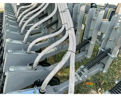 Used HINIKER _UNKNOWN_ Seeders Iowa US | Keast Enterprises #1360324