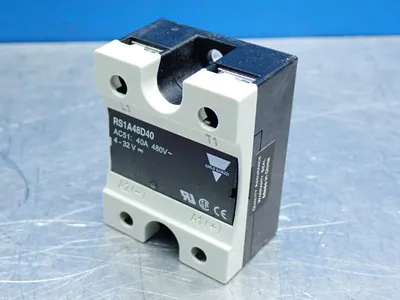 NEW CARLO GAVAZZI RS1A48D40