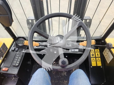 USED 2023 JCB 930