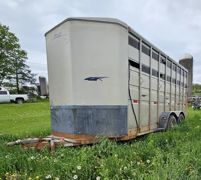 TITAN CATTLE/ LIVESTOCK TRAILER Trailer | Iron Listing (20)