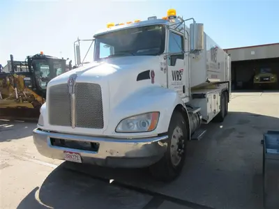 USED 2019 Kenworth T370 Fuel-Lube