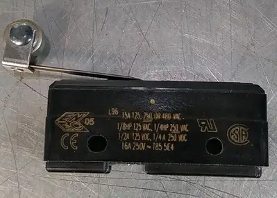Micro Switch BZ-2RL2 Limit Switch Loc4D24/2