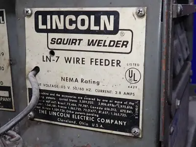 USED THE LINCOLN ELECTRIC COMPANY R3S325