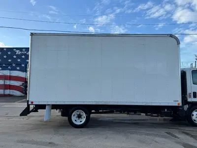 Used 2023 ISUZU NPR HD Box trucks Florida US | Truck and Van Outlet #1708746