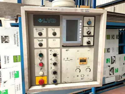 USED LVD MVS-C 4100 X 6 MM CNC