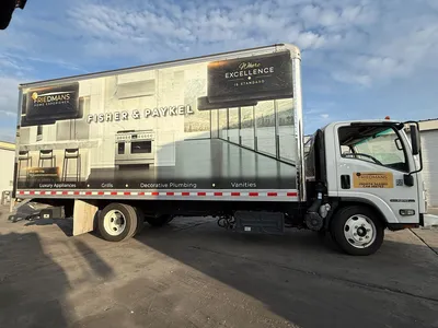 2023 ISUZU NPR XD Vans | Machinery Network (12)