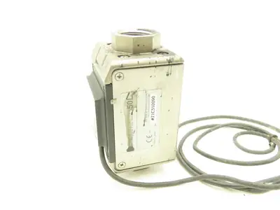 Keyence FD-M50AT Electromagnetic Digital Flow Sensor 50L/min 24VDC