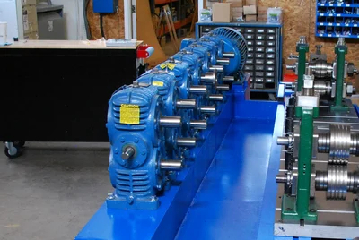 Used _UNKNOWN_ _UNKNOWN_ Welding Machinery (Other) Ohio US | Universal Tube & Rollform Equipment Company #1318280