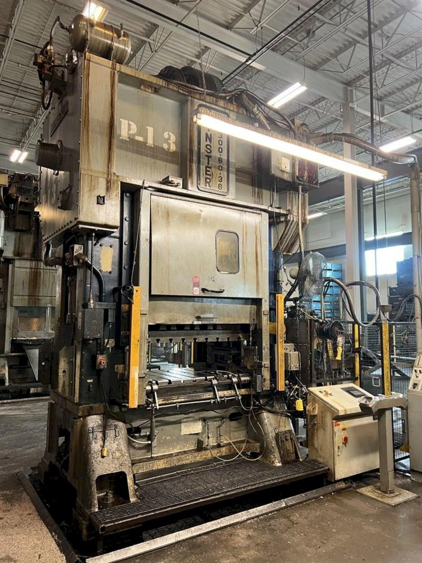 USED 1991 MINSTER E2-300-60-36