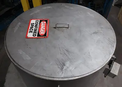 SPC8680  Tank 350 gallon vertical tank, Stainless Steel, flat