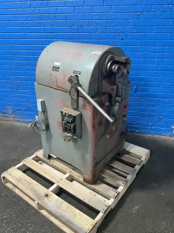 Used LEONARD PRECISION PRODUCTS CO. 3CPHD Tube End Finishing & Chamfering Machinery Ohio US | HGR 24 #1515760