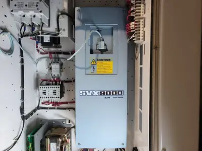 USED EATON SVX010A1-5A4N1