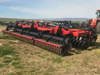 USED 2018 VERSATILE FURY HS250