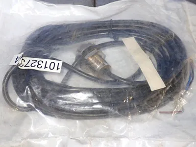 New | in-Stock ALLENBRADLEY 872CDH5NP18E5 Proximity Sensors Ohio US | HGR 24 #1132174