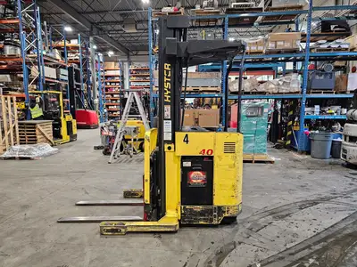 Used HYSTER 40XMR Reach Trucks British Columbia CA | Lenmark #1488877