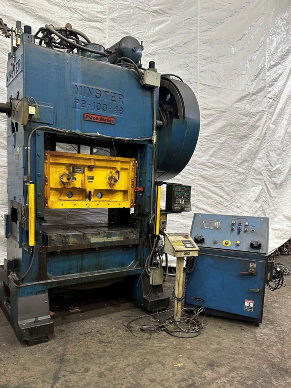 USED MINSTER P2-100-48
