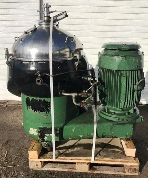 (2) Westfalia SAMN 15007 oil concentrators, 316SS.