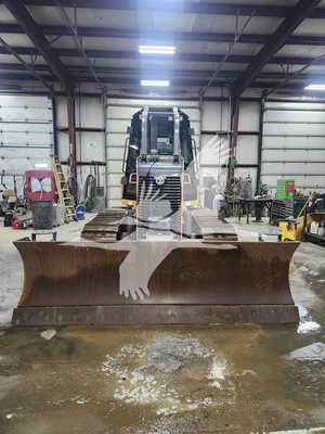 USED 2023 CASE 850M WT