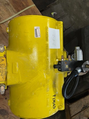 8" Stainless Steel Tufline 3 way AX Plug Valve , Air Operated