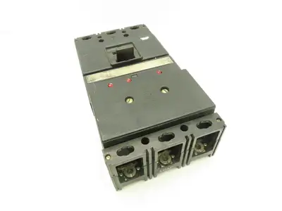 Westinghouse LA3400PRF Tri-Pac Circuit Breaker 3-Pole 400A 600VAC No Lugs