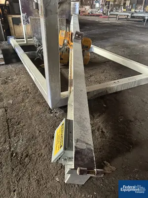 USED VAC-U-MAX Vac-U -Max Bulk Bag Unload Stand