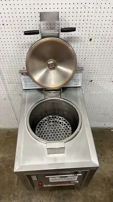 Used Winston _UNKNOWN_ Cookers / Coolers / Fryers Illinois US | Falcon Restaurant Supply #1414187