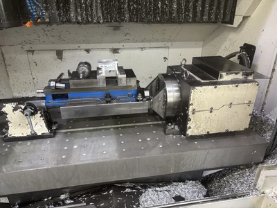 USED 2014 OKUMA M560-V