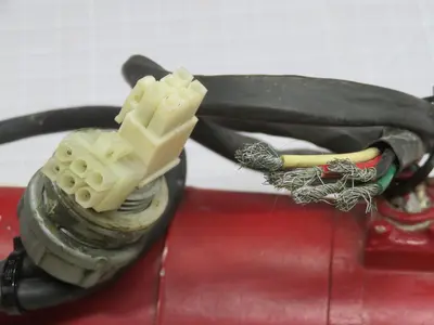 Used _UNKNOWN_ _UNKNOWN_ Servo Motors Texas US | Aucto #1561650