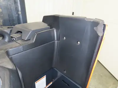 Doosan Forklift Stand On 36V Electric Pantograph Reach Truck 3714lbs 4475h 20' L