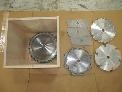 LOT OF DADO AND SAW BLADES