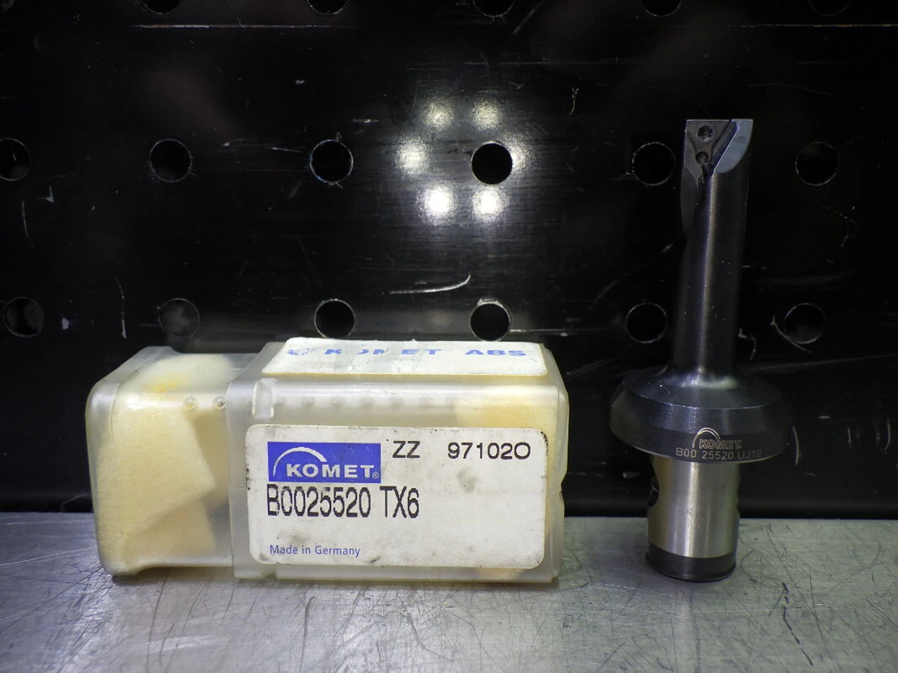 Komet ABS25 9mm Coolant Thru Indexable Boring Bar B0025520 (LOC625)