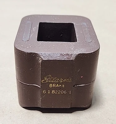 USED Stearns 61822061
