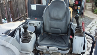 USED 2018 Deere 35G