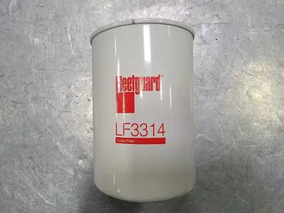 NEW FLEETGUARD LF3314