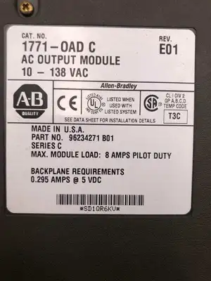 Allen-Bradley 1771-OAD C Rev E01 AC Output Module 10-138VAC Series C