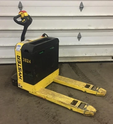 USED 2001 HYSTER W40XT