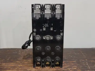 Used WESTINGHOUSE FB3040PL Switchgears British Columbia CA | Lenmark #242249