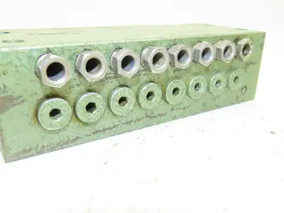 Vogele BVRL16A1 Lubrication Distribution Manifold 16-Outlet Valve Block Lot of 4