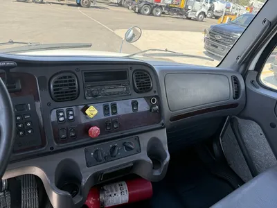 Used 2016 FREIGHTLINER BUSINESS CLASS Conventional trucks Minnesota US | Carco Truck & Equipment #1514100