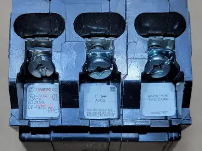 Used SQUARE D QO315 Switchgears British Columbia CA | Lenmark #913644