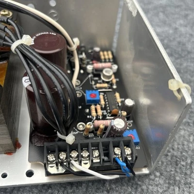 Used Sola SLT-24-30530-05T Linear Power Supplies California US | Davliegogo LLC #1706806