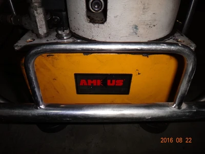 Amkus Hydraulic Power Unit, Briggs & Stratton motor