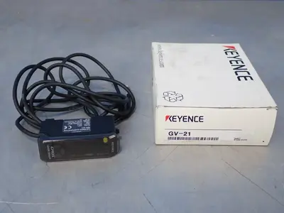 USED KEYENCE GV21